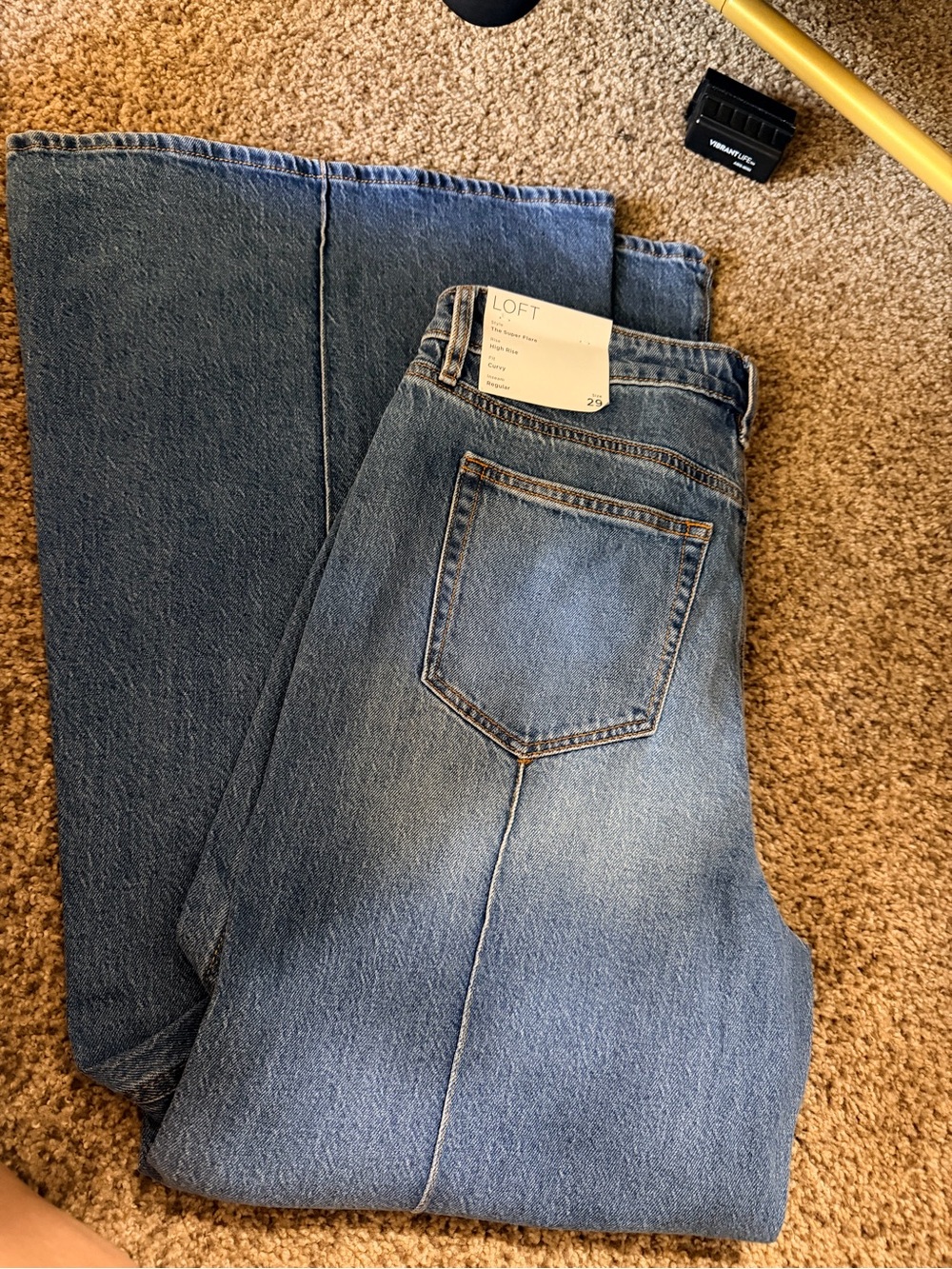 LOFT Wide-Leg Jeans in Medium Blue Wash